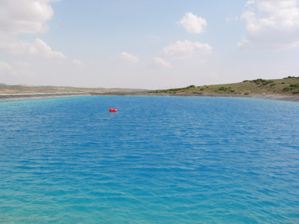 Balsa Pozo Estrecho completa