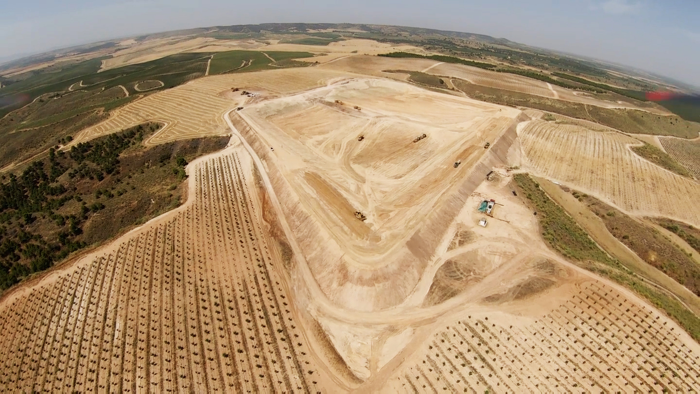 Vista aérea esquina talud San Martín 2026