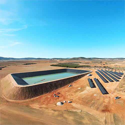 Balsa y sondeo fotovoltaico Nava de Arriba