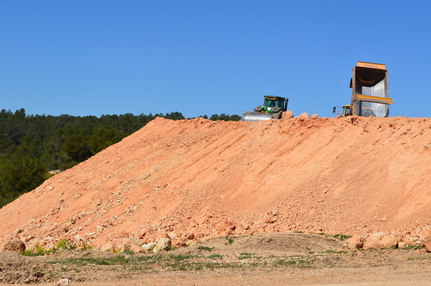 Talud Alcadozo Abril 2025