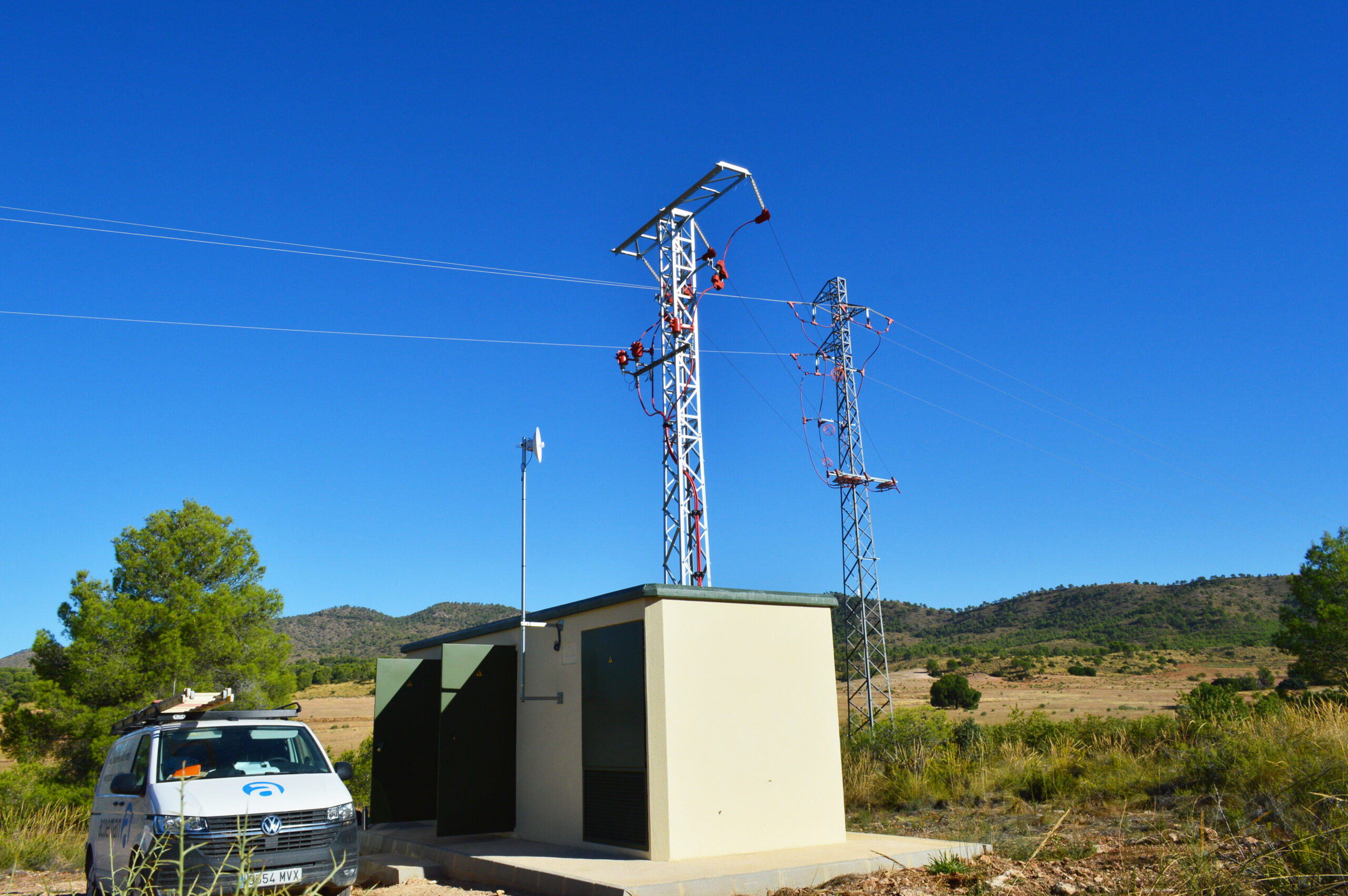 Caseta de media tensión Elche de la Sierra