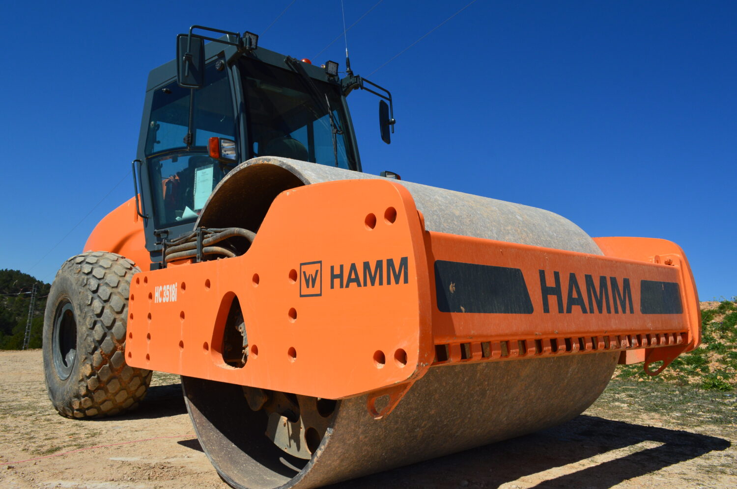 Apisonadora Alcadozo abril 2025