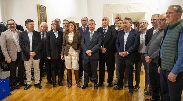 GrupoReuniónPage_CCRR_PH_2026